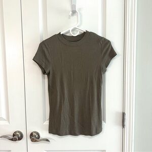 “a new day” Like New Slim Fit Short Sleeve Ribbed T-Shirt